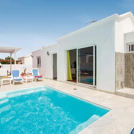 In Puerto Del Carmen W- * Пуерто-дель-Кармен